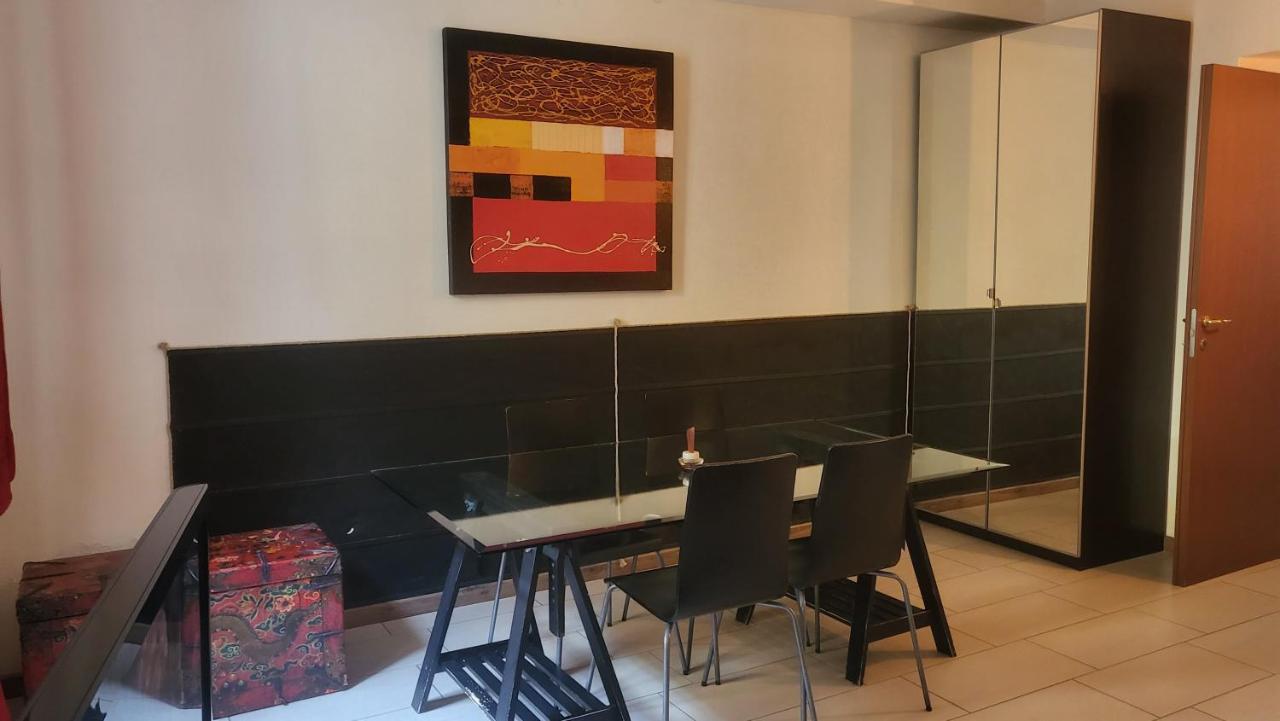 Saint Martin'S House Apartment Vigevano Luaran gambar