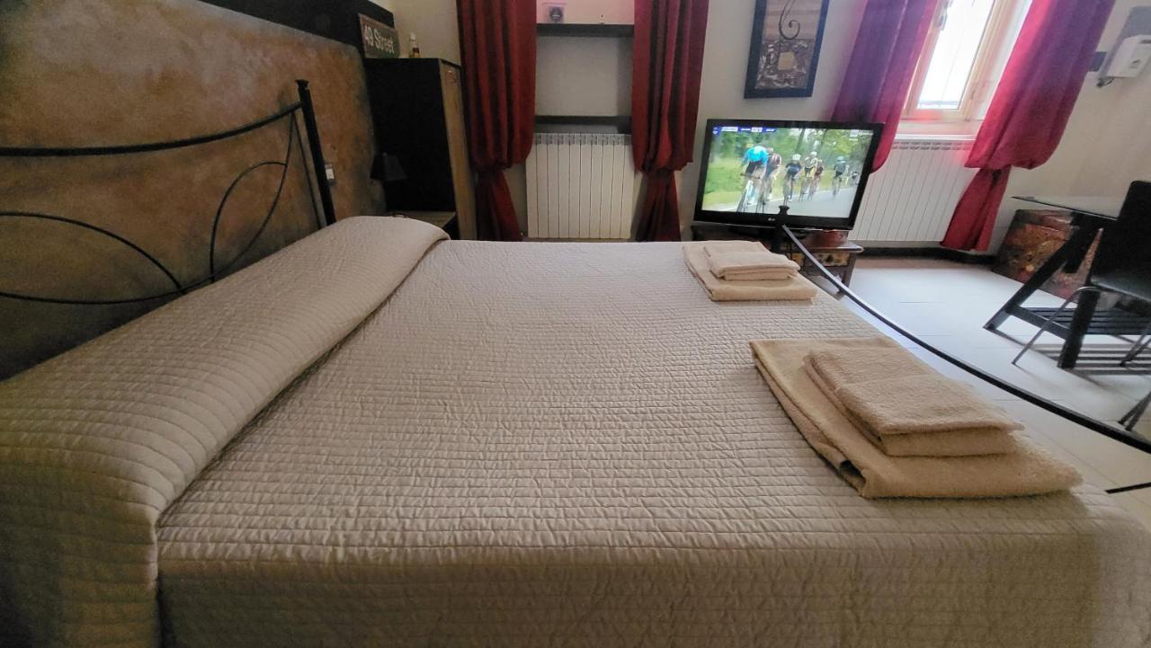 Saint Martin'S House Apartment Vigevano Luaran gambar