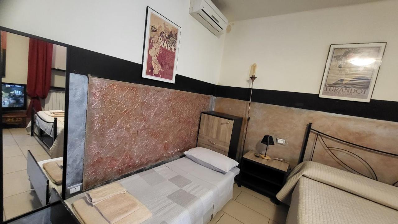 Saint Martin'S House Apartment Vigevano Luaran gambar