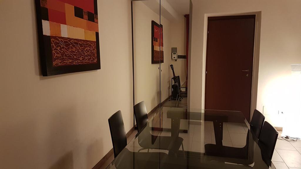 Saint Martin'S House Apartment Vigevano Luaran gambar